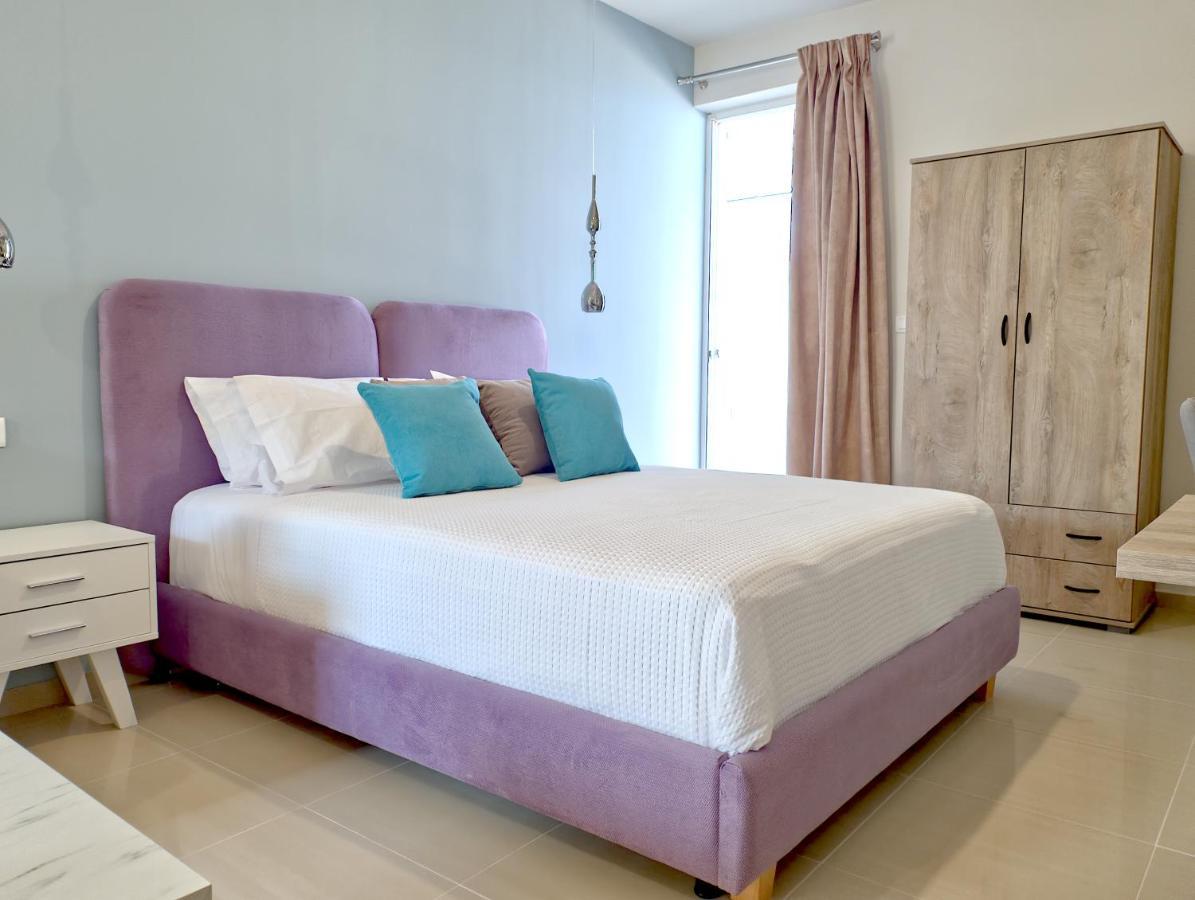 Epipleon Luxury Suites -104- Δωμάτιο 35Τμ Με Βεράντα 35Τμ Μπροστά Στη Θάλασσα Nafpaktos Exterior foto